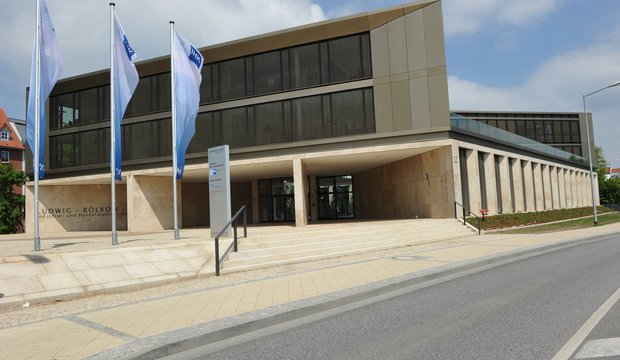 Vorschau von Ludwig-Bölkow-Haus setzt auf Geothermie mit Energiepfählen