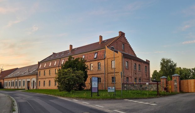 Vorschau von Wärmepumpen für ungedämmten, historischen Gutshof bei Briesen