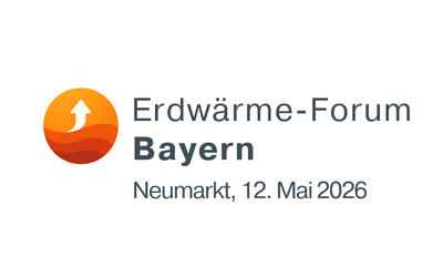 Logo des Erdwärme-Forums Bayern mit einem orangefarbenen Symbol einer nach oben gerichteten Pfeilmarkierung. darunter steht "Neumarkt, 12. Mai 2026".